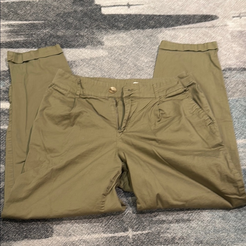 Women’s Olive Green Pants